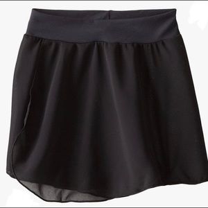 Capezio pull on skirt. For dance